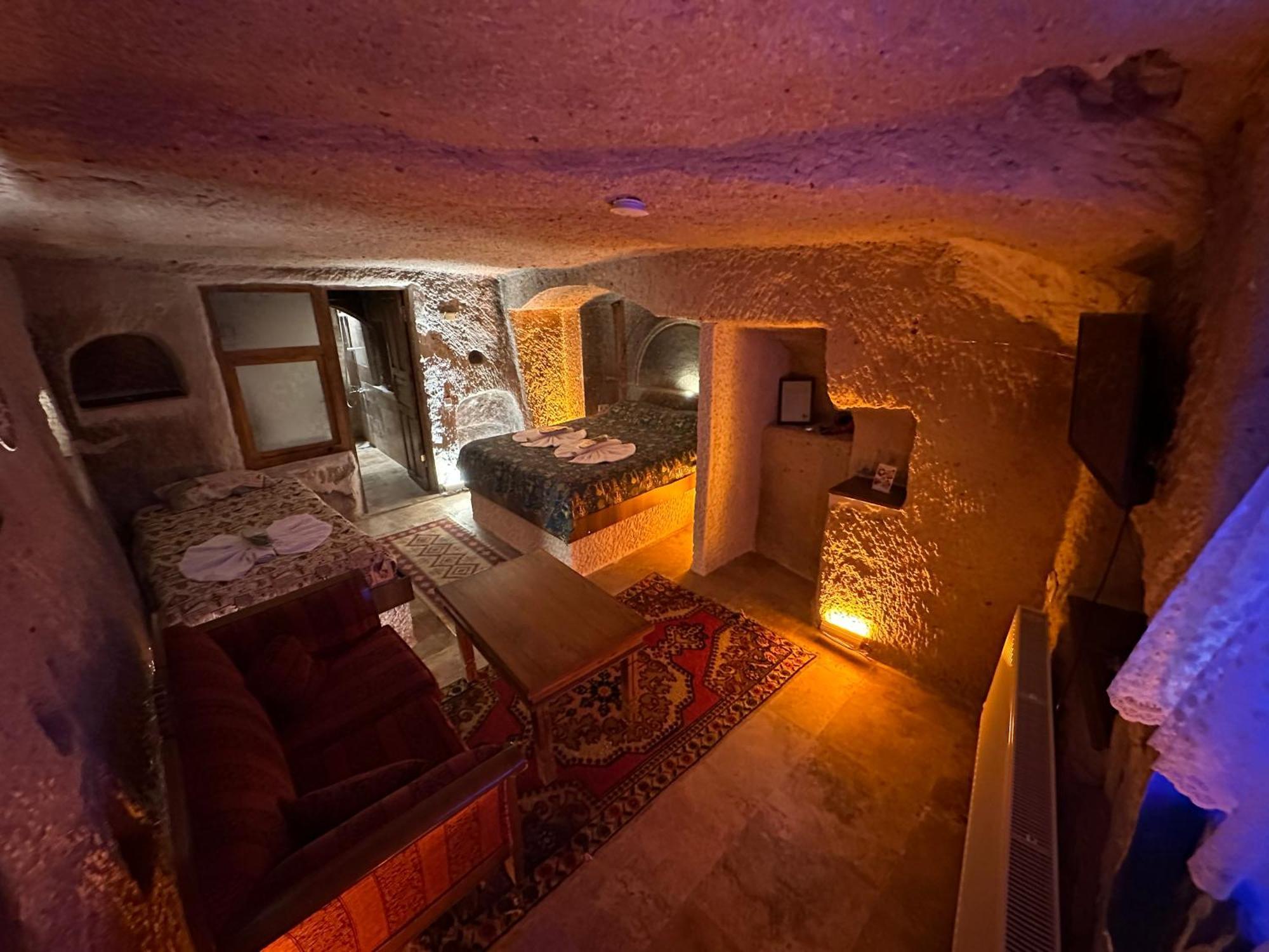 Inn Coco Cave 2*